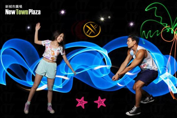 只要懂得利用多種Light painting 技巧，便可以有如置身於一個光影的沙灘上。